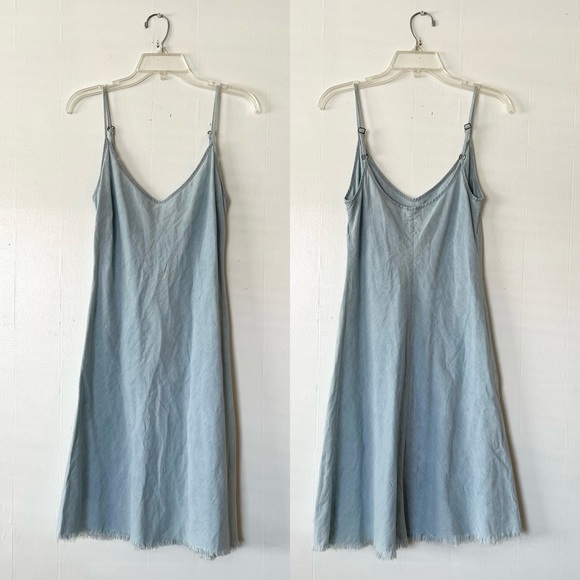 MOTHER Dresses & Skirts - MOTHER The Slip Up Mini Dress in Songbird Light Blue Linen Blend